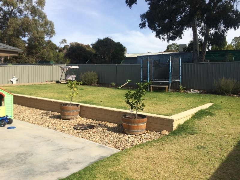 28 Topaz Avenue, White Hills VIC 3550