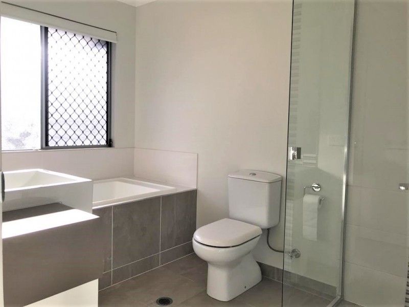 [NRAS] 8 Tooma  Lane, Kelso QLD 4815