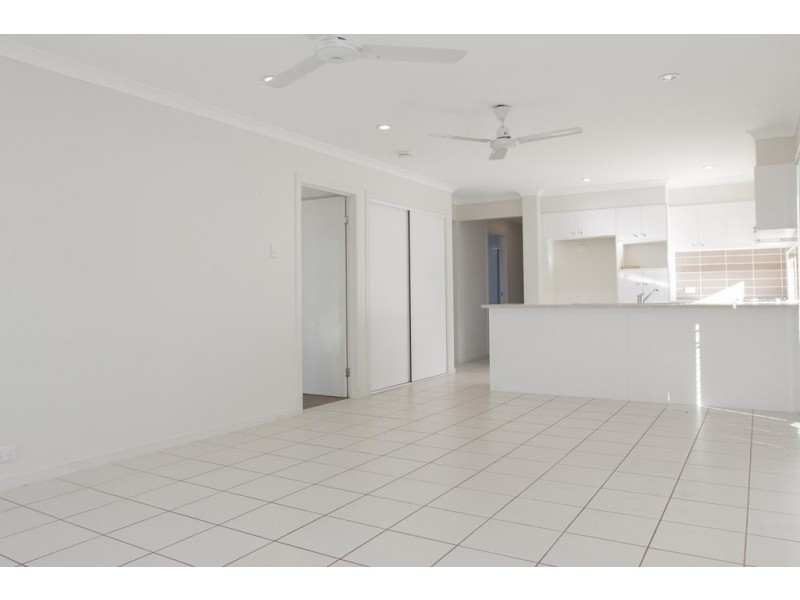 [NRAS] 36 River Parks  Boulevard, Kelso QLD 4815