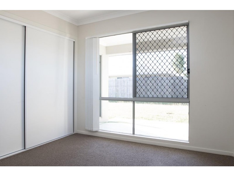 [NRAS] 36 River Parks  Boulevard, Kelso QLD 4815