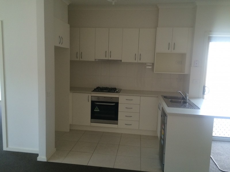 1/69 Thunder Street, North Bendigo VIC 3550