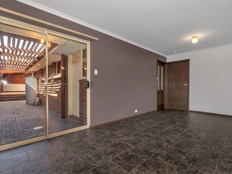 25B Arunta  Drive, Salisbury Heights SA 5109