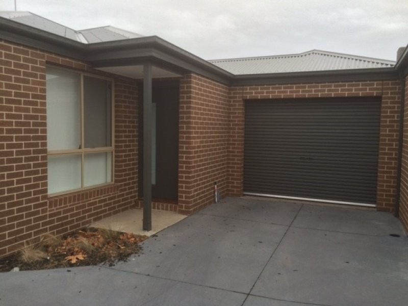2/141 Glengala Road, Sunshine West VIC 3020