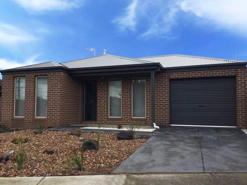 1/141 Glengala Road, Sunshine VIC 3020