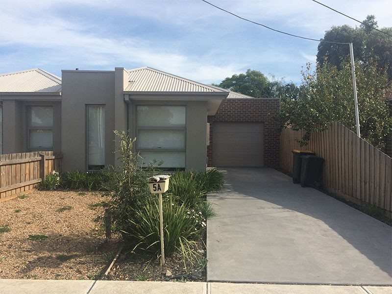 5A Oldfield Street, Sunshine West VIC 3020