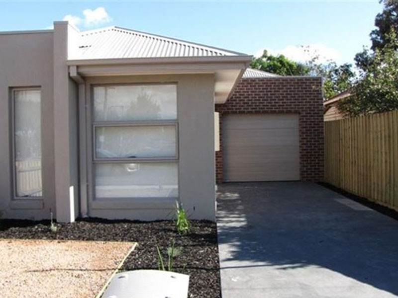 5A Oldfield Street, Sunshine West VIC 3020