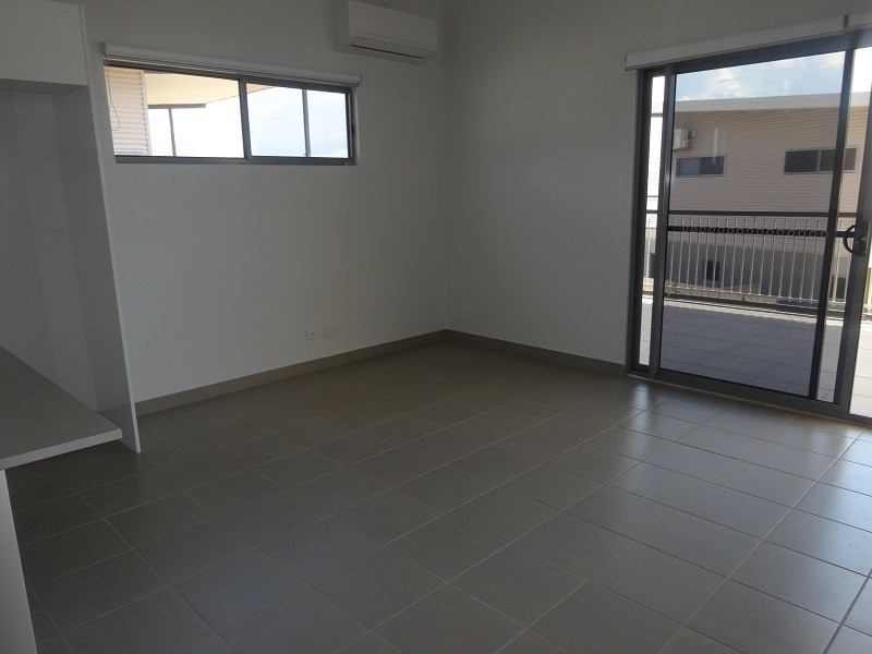 10/10 Damascene  Crescent, Bellamack NT 0832