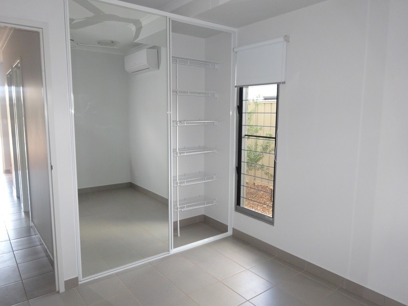 10/10 Damascene  Crescent, Bellamack NT 0832