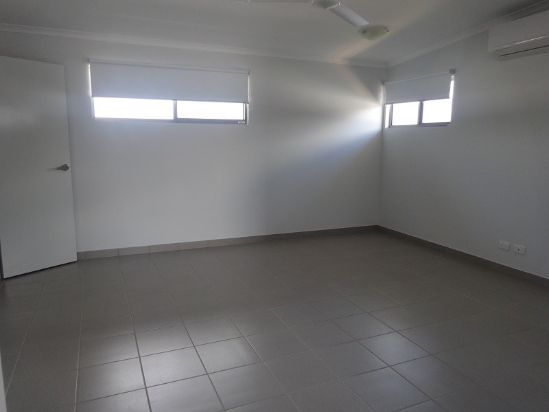 10/10 Damascene  Crescent, Bellamack NT 0832