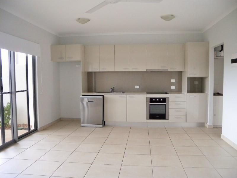 7/8 Camm Street, Johnston NT 0832
