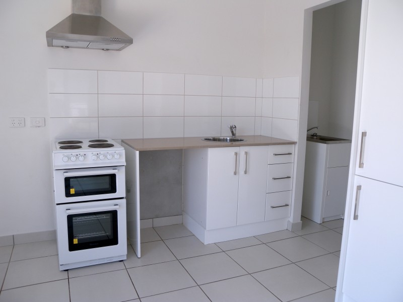 b/16 Taylor  Crescent, Bellamack NT 0832