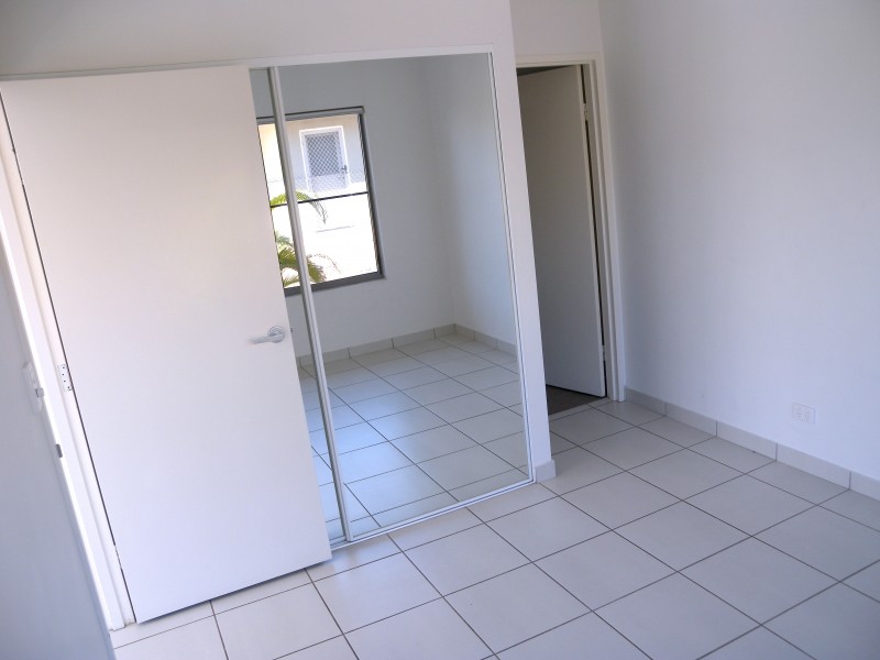 b/16 Taylor  Crescent, Bellamack NT 0832