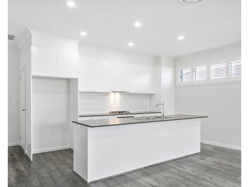 31 Lockheed Hudson Drive, Horsley NSW 2530