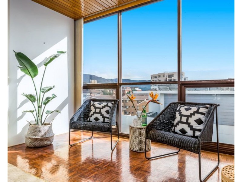 19/42-44 Cliff Road, Wollongong NSW 2500