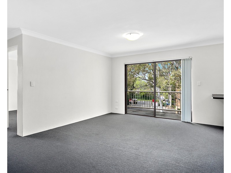 22/2-4 Hindmarsh Avenue, Wollongong NSW 2500