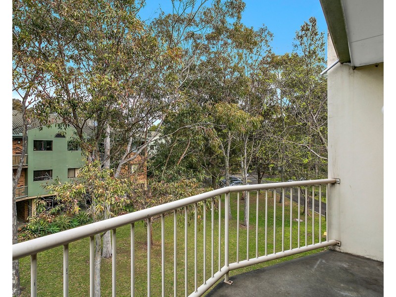 22/2-4 Hindmarsh Avenue, Wollongong NSW 2500