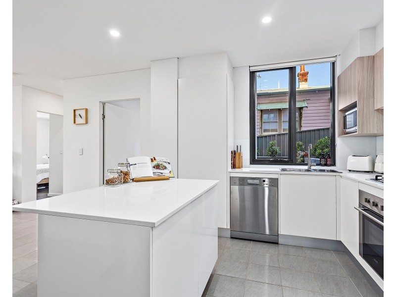 2/3-5 Wiseman Avenue, Wollongong NSW 2500