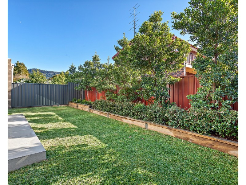 2/102 Balgownie Road, Balgownie NSW 2519