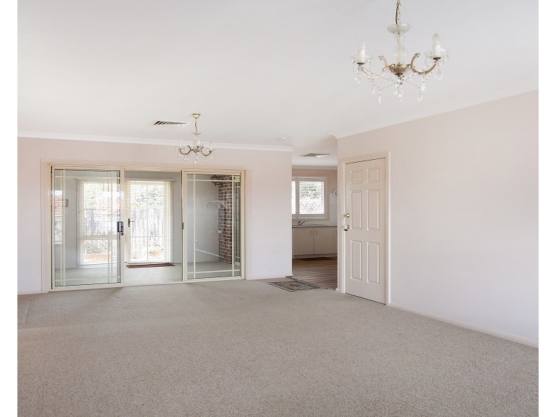 2/1 Armstrong Street, West Wollongong NSW 2500