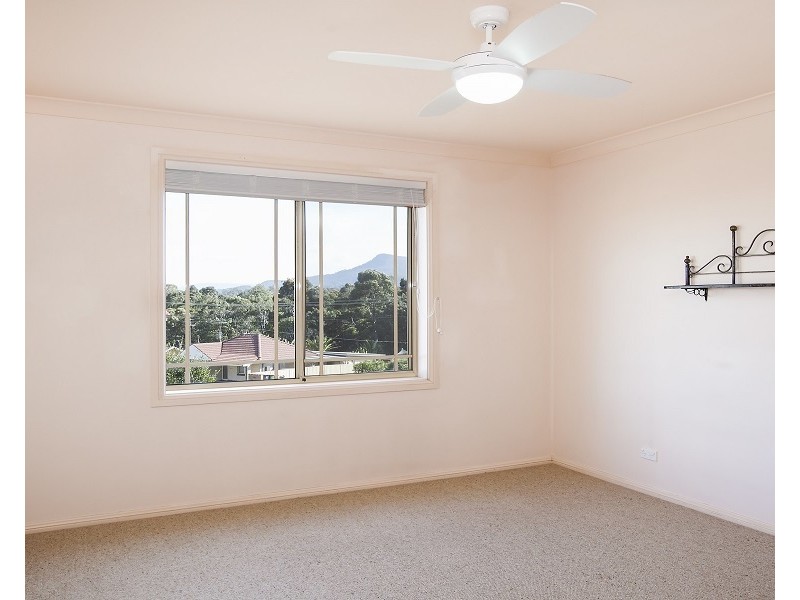 2/1 Armstrong Street, West Wollongong NSW 2500