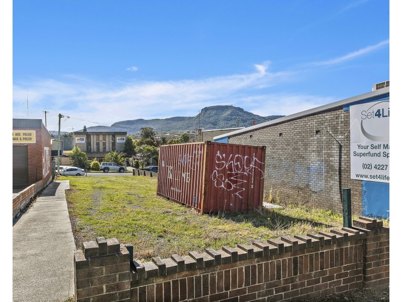 24 Young Street, Wollongong NSW 2500