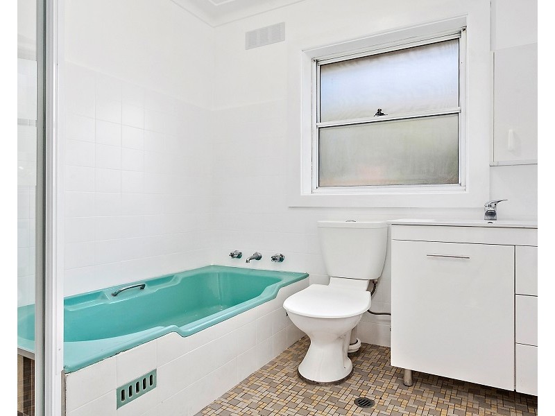 14 Ramah Avenue, Mount Ousley NSW 2519