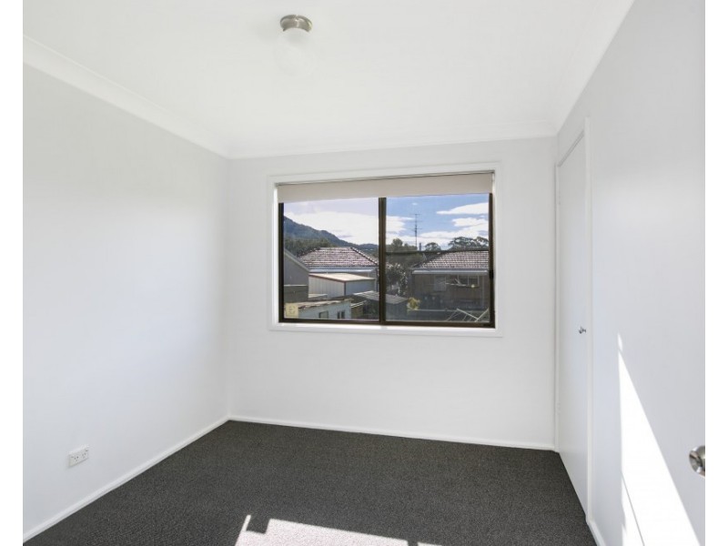 4 Lawson Street, Fairy Meadow NSW 2519