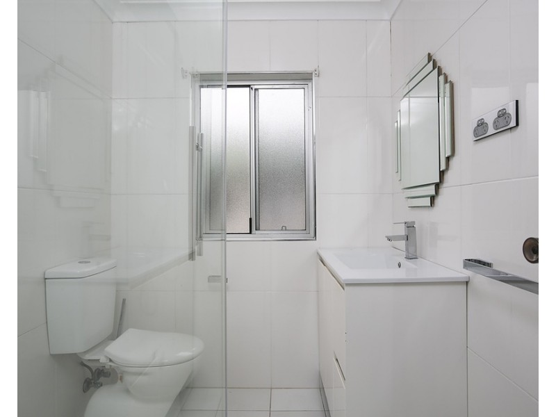 6 Henry Street, Tarrawanna NSW 2518