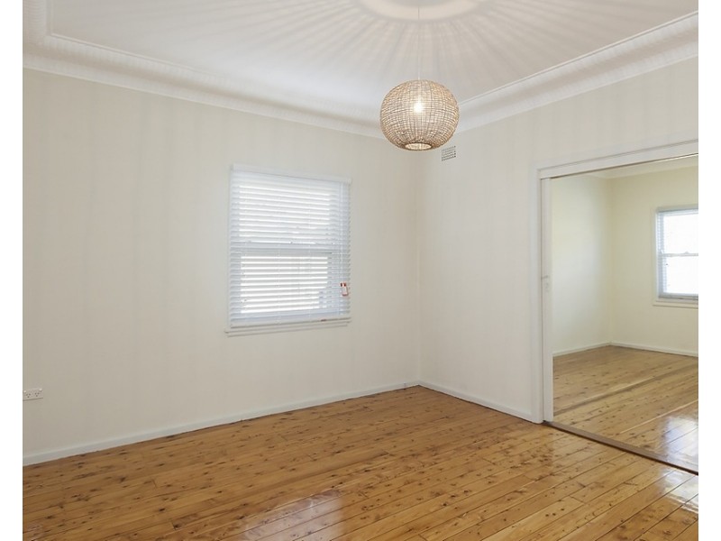 63 Robson Street, Corrimal NSW 2518