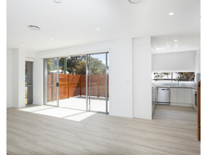 33 Wilford Street, Corrimal NSW 2518