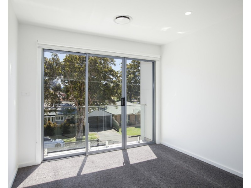 33 Wilford Street, Corrimal NSW 2518