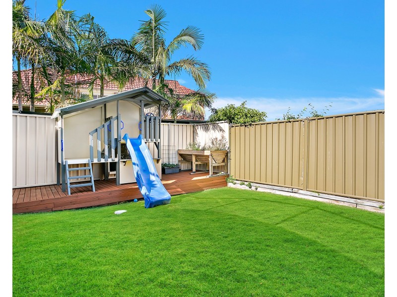 11 Parmenter Avenue, Corrimal NSW 2518