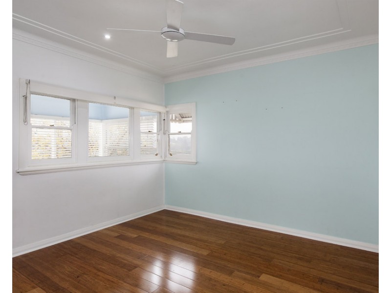31 Bellevue Road, Figtree NSW 2525
