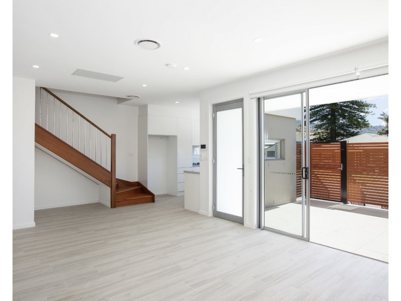 1/4A Robson Street, Corrimal NSW 2518