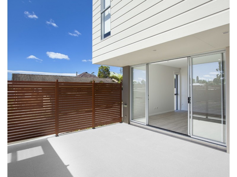 1/4A Robson Street, Corrimal NSW 2518