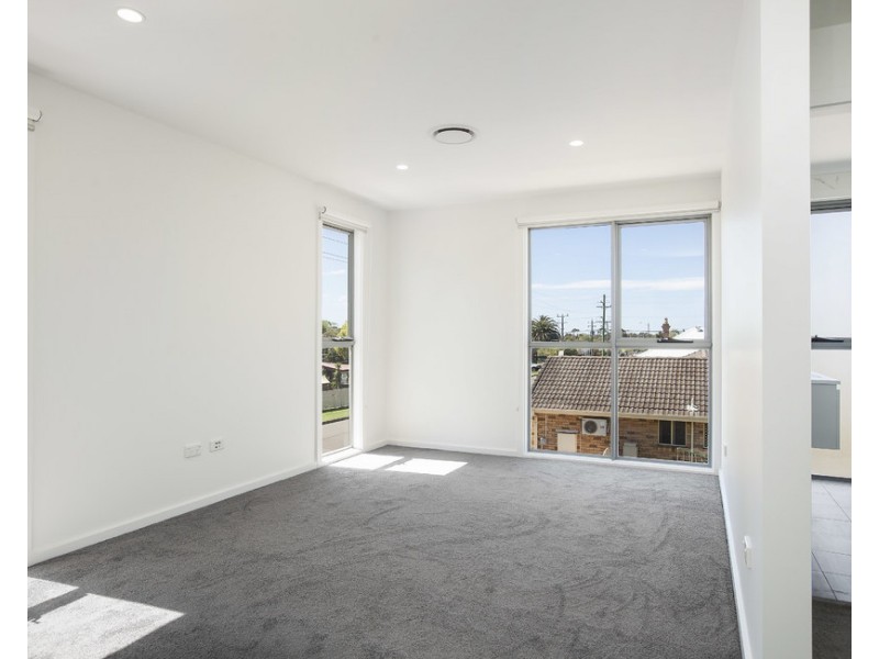 1/4A Robson Street, Corrimal NSW 2518