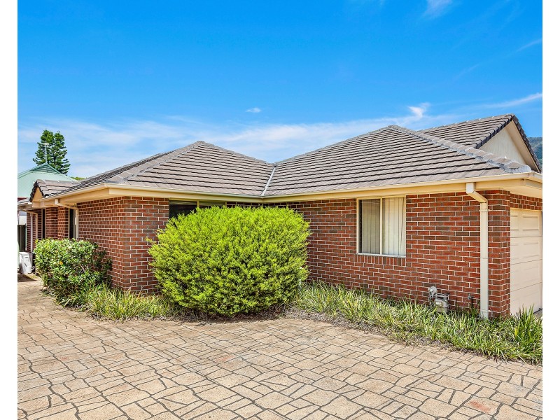 2/69 Midgley Street, Corrimal NSW 2518