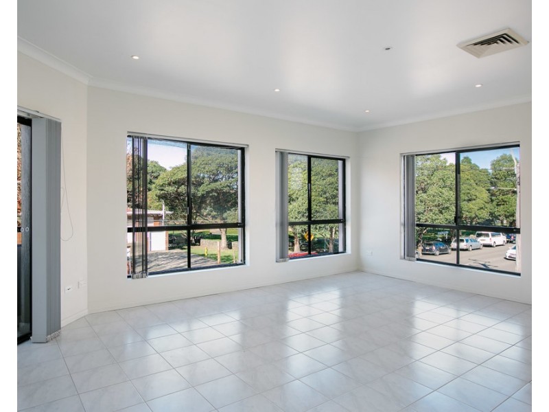 1/102 Kembla Street, Wollongong NSW 2500