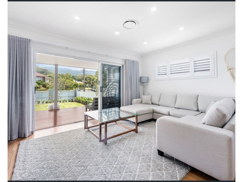 9 Foothills Road, Mount Ousley NSW 2519