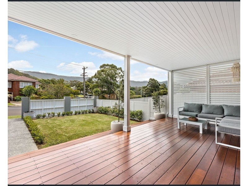 9 Foothills Road, Mount Ousley NSW 2519