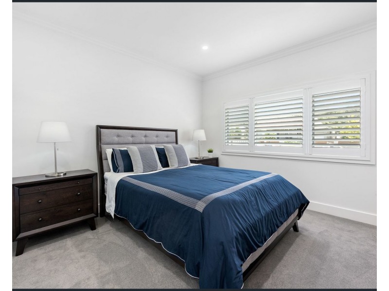 9 Foothills Road, Mount Ousley NSW 2519