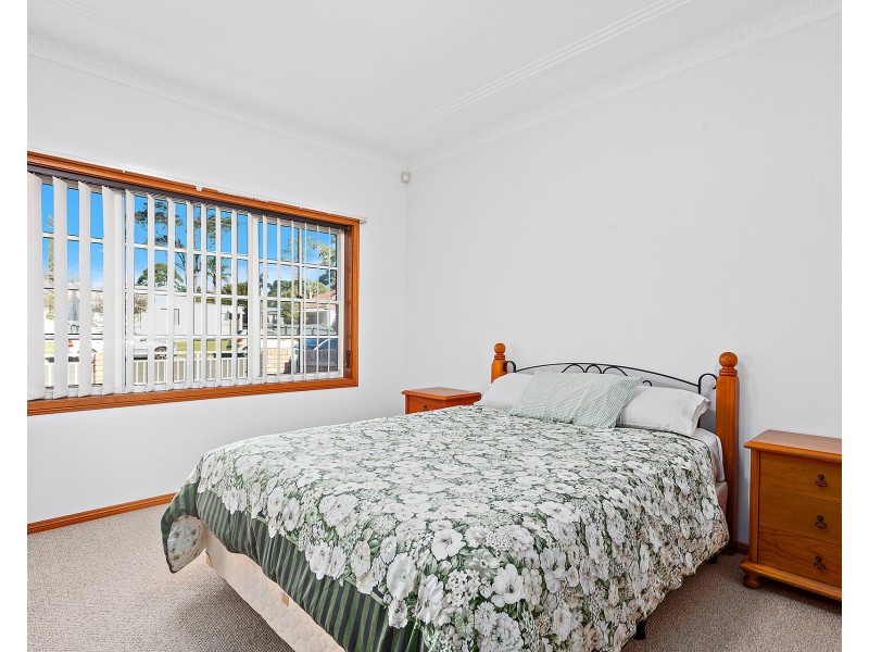 16 Frances Street, Gwynneville NSW 2500