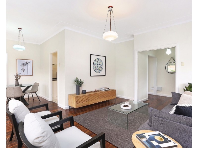 99 St Johns Avenue, Mangerton NSW 2500