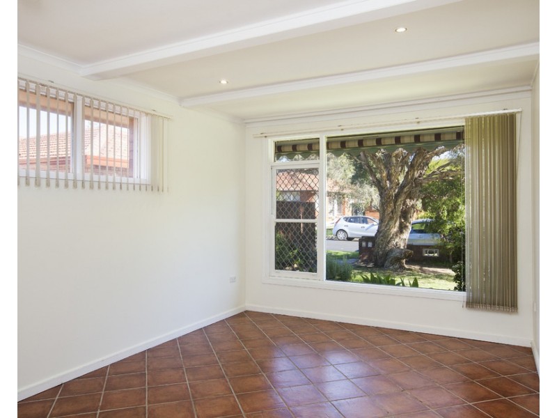 1/7 Ziems Avenue, Towradgi NSW 2518