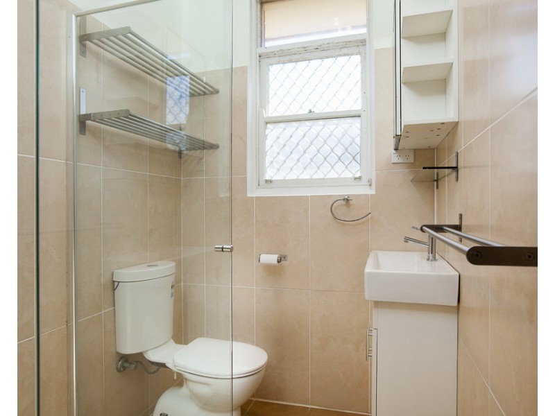 1/7 Ziems Avenue, Towradgi NSW 2518