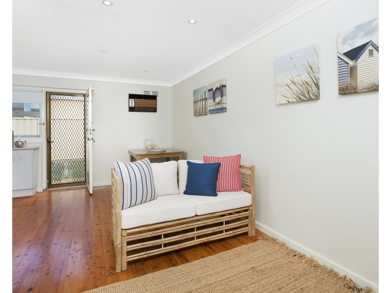 1/14 Godolphin Street, Bulli NSW 2516