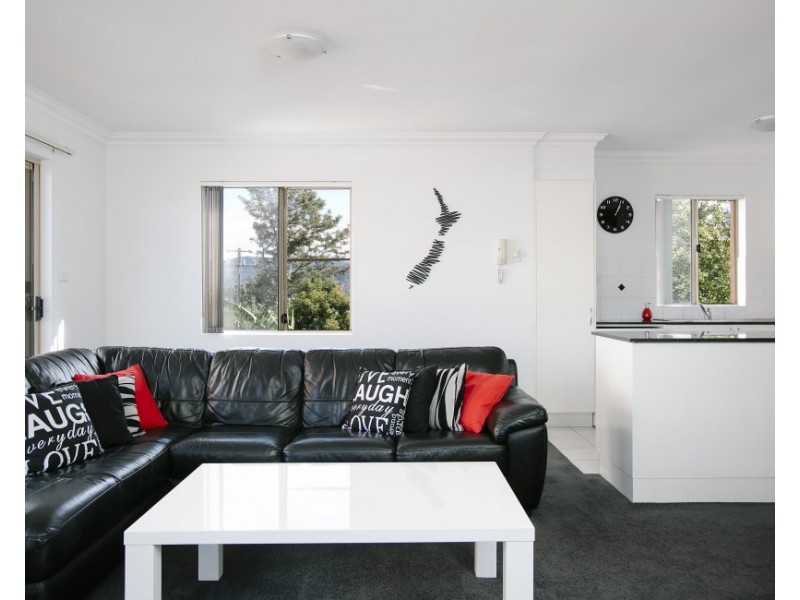 4/44 Loftus Street, Wollongong NSW 2500