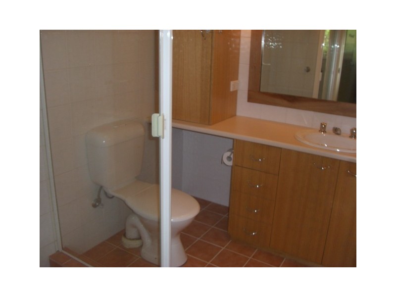 2 Parkside Lane, Chatswood NSW 2067