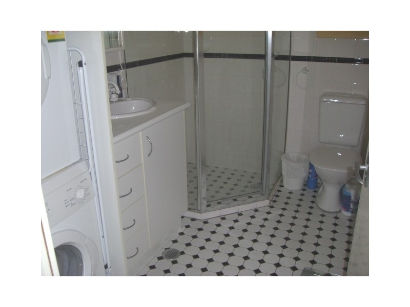 18 Woolcott Street, Waverton NSW 2060