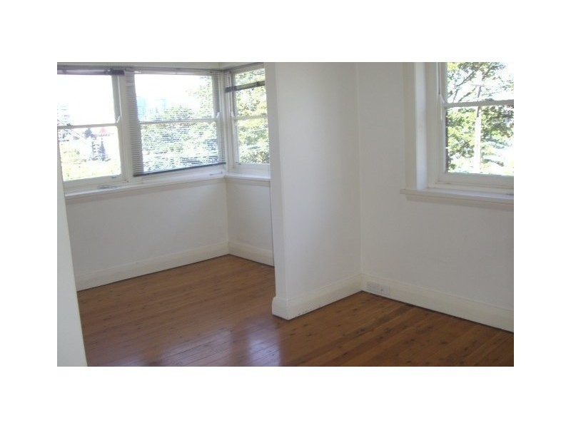 */2 Miller Street, Mcmahons Point NSW 2060